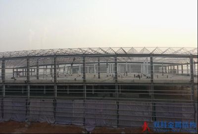 中國二冶:三公司順利完成甘肅新華書店物流園廠房網(wǎng)架工程